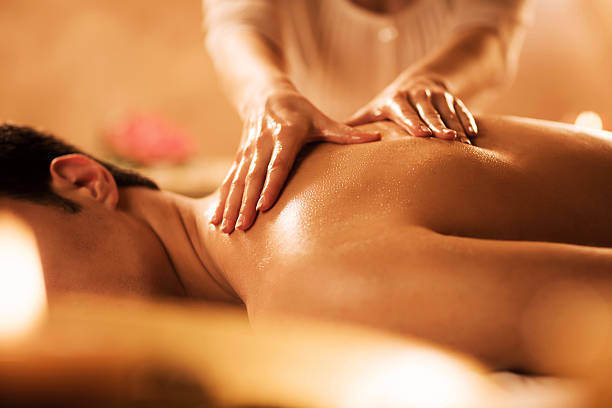 Le massage, définition et effets pour notre corps et notre esprit